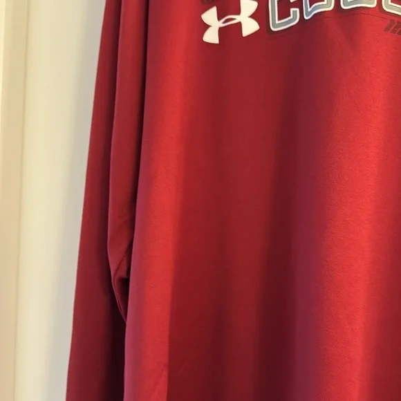 Under Armour long sleeve shirt. Mens size Medium - Picture 3 of 13
